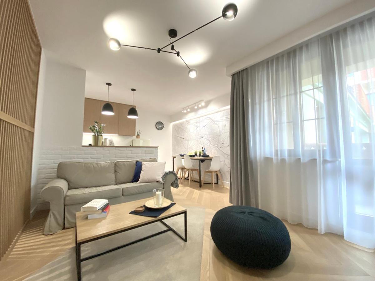 Mycherry - Old Town Apartment - Wiezienna 21C Wroclaw Ngoại thất bức ảnh