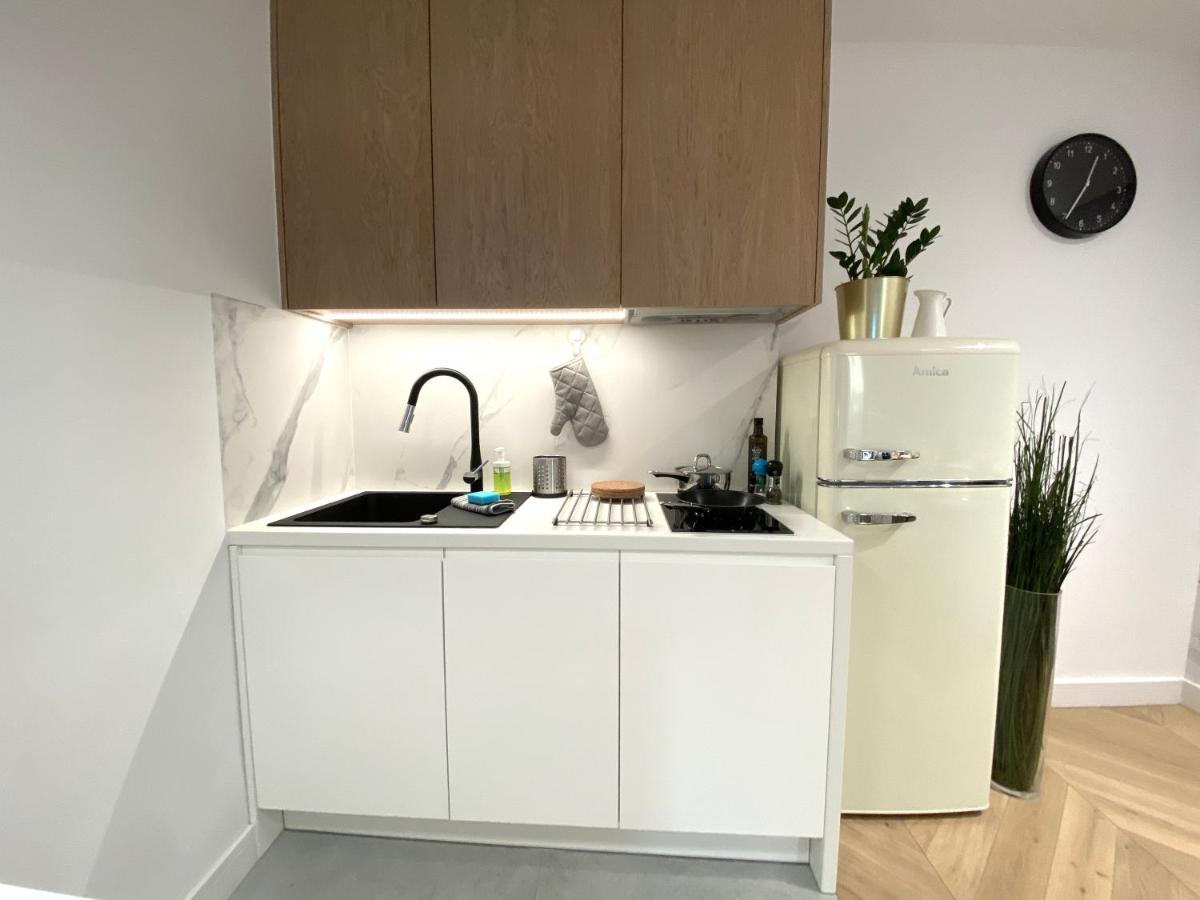 Mycherry - Old Town Apartment - Wiezienna 21C Wroclaw Ngoại thất bức ảnh